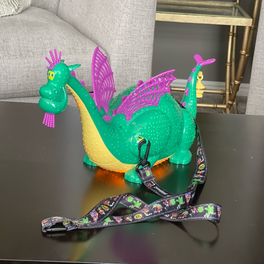 Elliot Popcorn Bucket